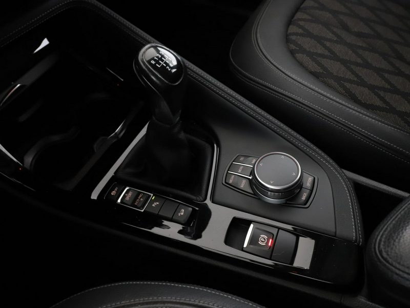 BMW X1 4x4 full LED navi półskóra grzane fotele czujniki parkowania II (F48) (2015-)