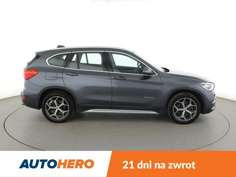 BMW X1 4x4 full LED navi półskóra grzane fotele czujniki parkowania II (F48) (2015-)