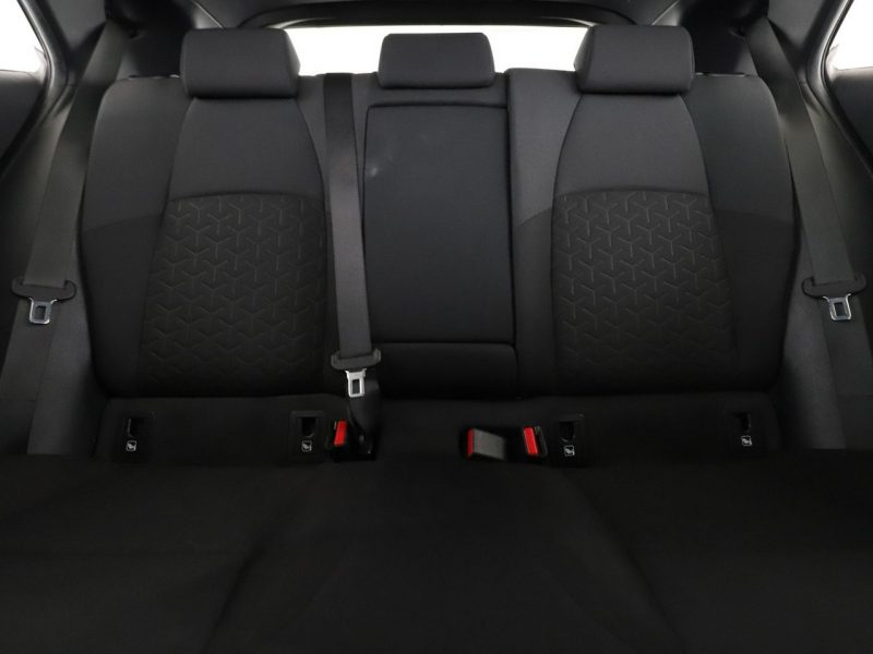 Toyota Corolla HEV full LED navi virtual cocpit klima auto grzane fotele kamera Seria E16 (2012-)