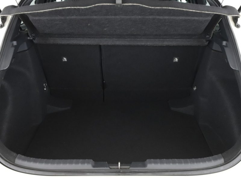 Toyota Corolla HEV full LED navi virtual cocpit klima auto grzane fotele kamera Seria E16 (2012-)