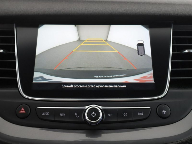 Opel Grandland X automat navi klima auto kamera i czujniki parkwania
