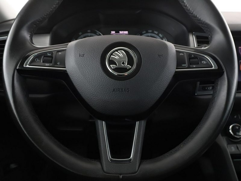 Škoda Kodiaq Style automat 150KM navi PDC-kamera grzane fotele climatronic tempomat I (2016-2024)