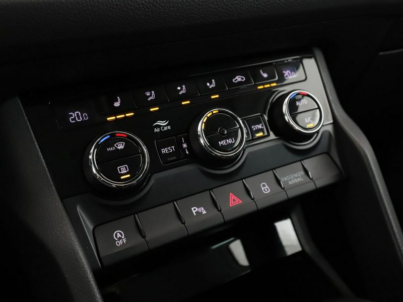 Škoda Kodiaq Style automat 150KM navi PDC-kamera grzane fotele climatronic tempomat I (2016-2024)