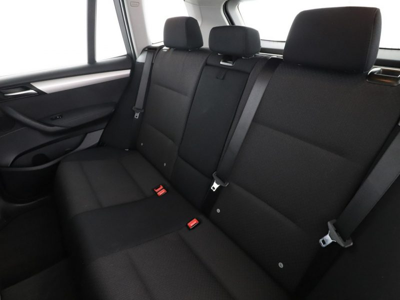 BMW X3 4x4 automat bi-xenon navi klima auto czujniki parkowania F25 (2010-)