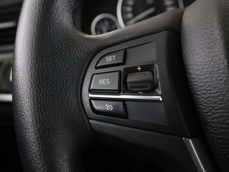 BMW X3 4x4 automat bi-xenon navi klima auto czujniki parkowania F25 (2010-)