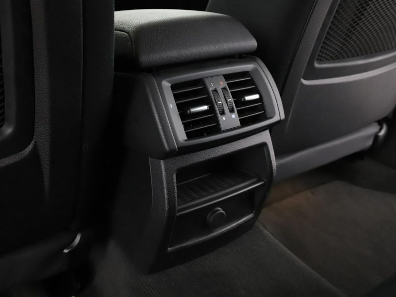 BMW X3 4x4 automat bi-xenon navi klima auto czujniki parkowania F25 (2010-)