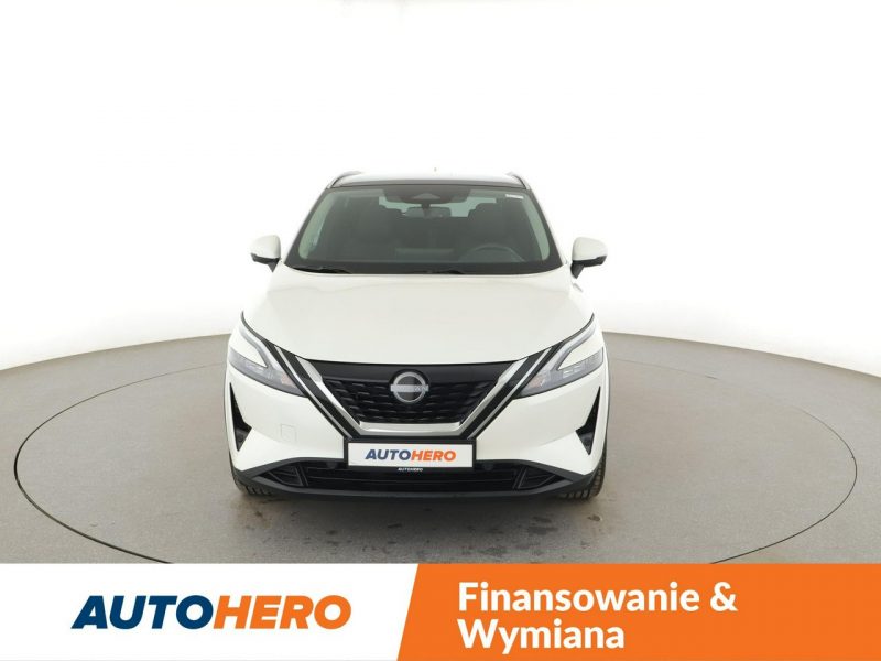 Nissan Qashqai HEV automat full LED navi kamery el sterowane fotele III (2021-)