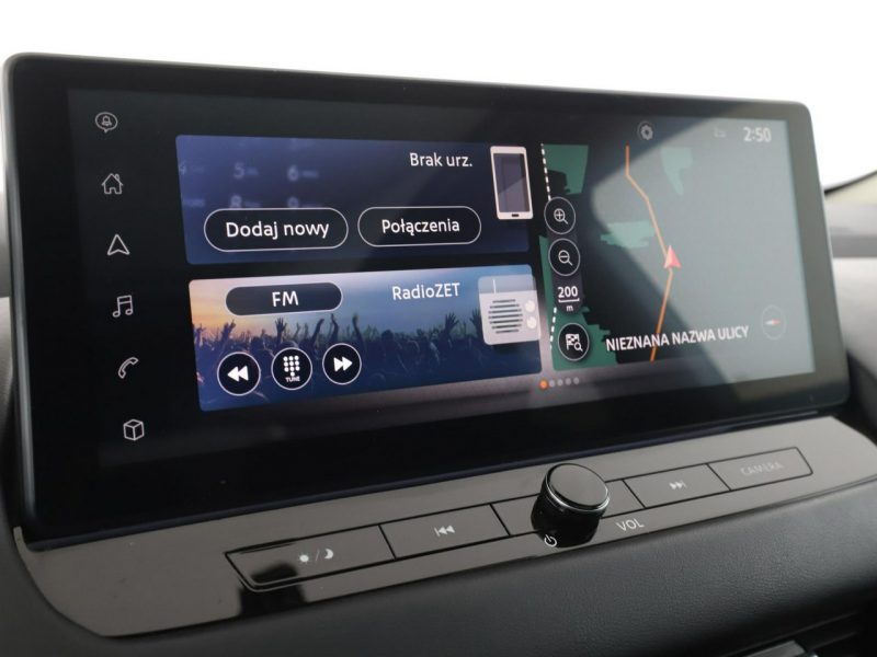 Nissan Qashqai HEV automat full LED navi kamery el sterowane fotele III (2021-)