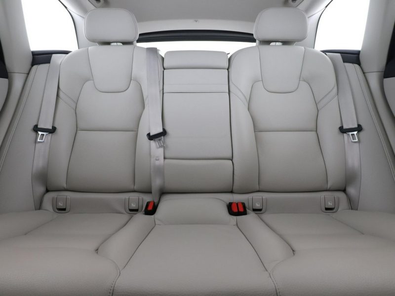Volvo XC 60 FV23% Inscription B4-mHEV 4x4 automat skóra navi PDC-kamera ACC LED II (2017-)