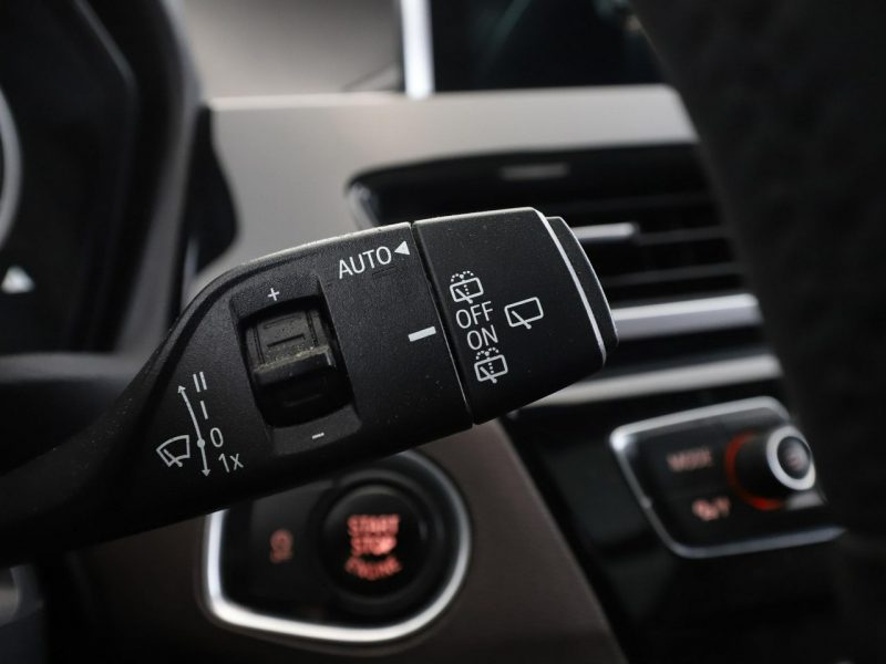 BMW X1 4x4 automat full LED skóra navi panorama navi czujniki parkowania II (F48) (2015-)