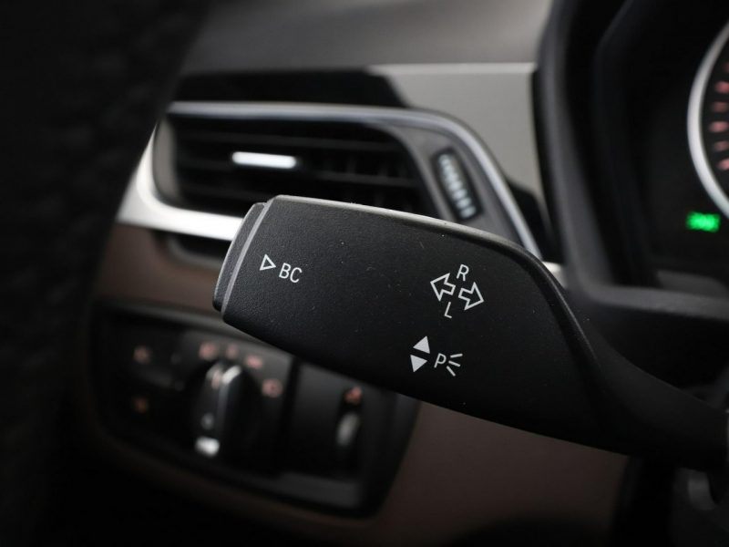 BMW X1 4x4 automat full LED skóra navi panorama navi czujniki parkowania II (F48) (2015-)