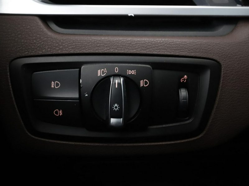 BMW X1 4x4 automat full LED skóra navi panorama navi czujniki parkowania II (F48) (2015-)