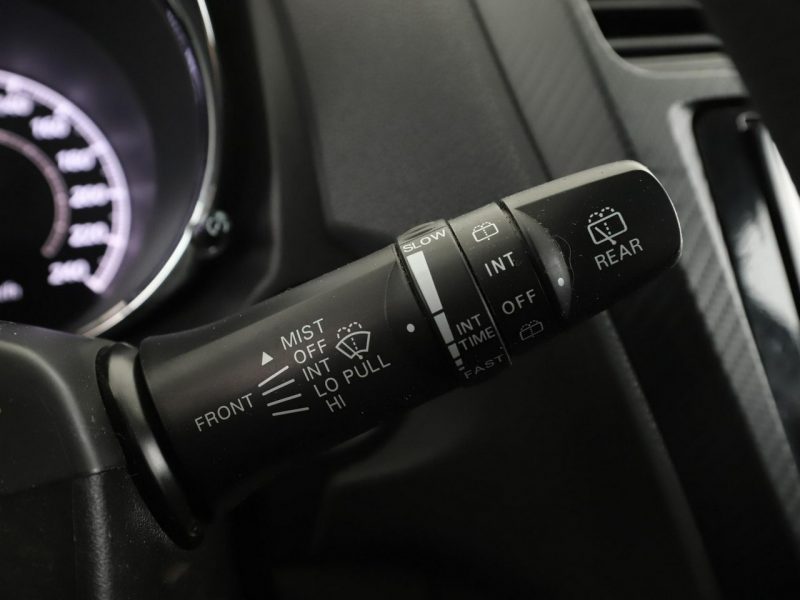 Mitsubishi ASX klimatyzacja automatyczna komputer TCS LED