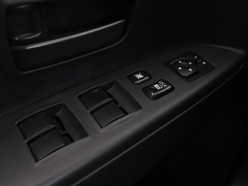 Mitsubishi ASX klimatyzacja automatyczna komputer TCS LED