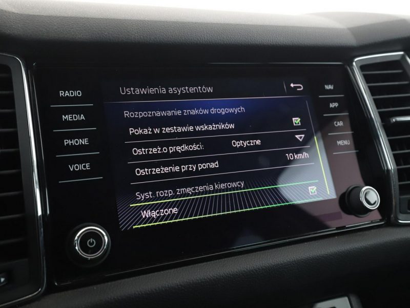 Škoda Kodiaq DSG navi full LED kamera i czujniki parkowania klima auto I (2016-2024)