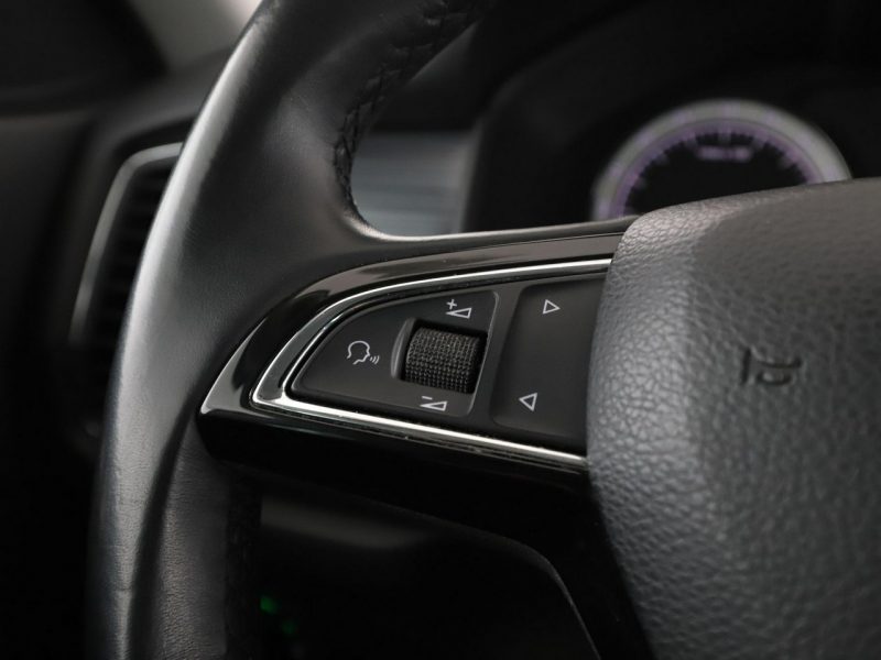 Škoda Kodiaq DSG navi full LED kamera i czujniki parkowania klima auto I (2016-2024)