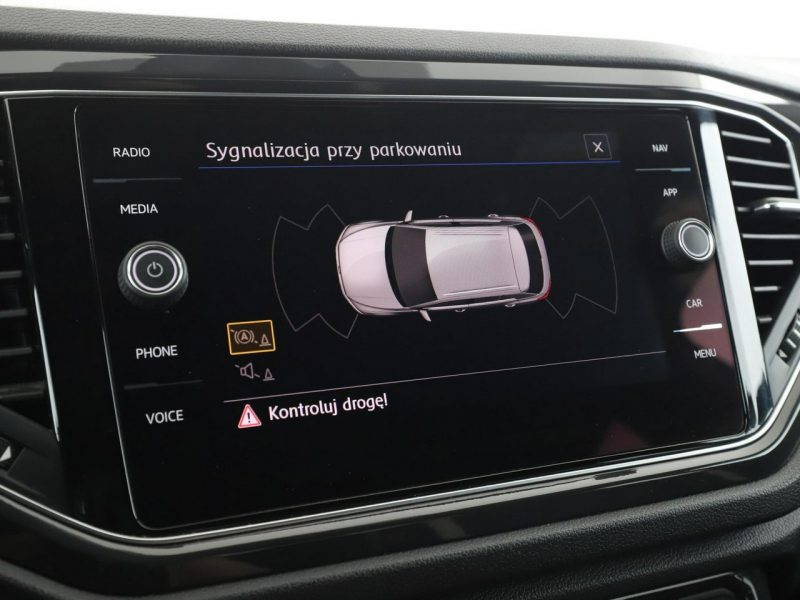 Volkswagen T-Roc 4x4 automat navi klima auto grzane fotele czujniki parkowania hak