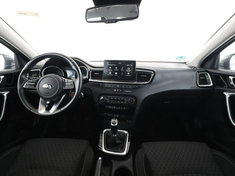 Kia Cee'd 140KM navi grzane fotele PDC-kamera tempomat III (2018-)