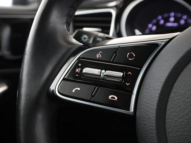Kia Cee'd 140KM navi grzane fotele PDC-kamera tempomat III (2018-)