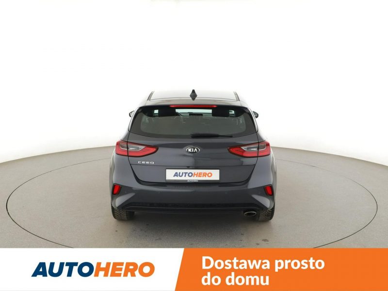 Kia Cee'd 140KM navi grzane fotele PDC-kamera tempomat III (2018-)
