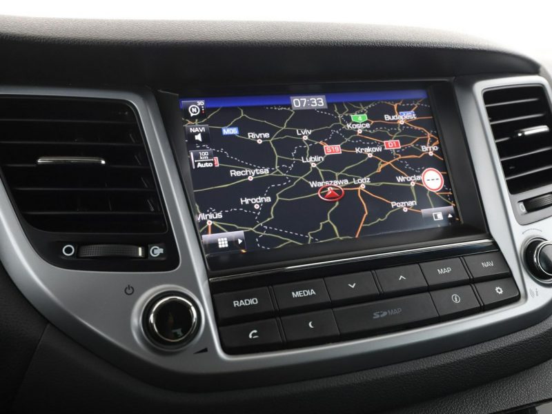Hyundai Tucson navi PDC-kamera grzane fotele tempomat LED III (2015-2020)