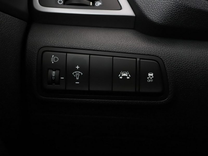 Hyundai Tucson navi PDC-kamera grzane fotele tempomat LED III (2015-2020)