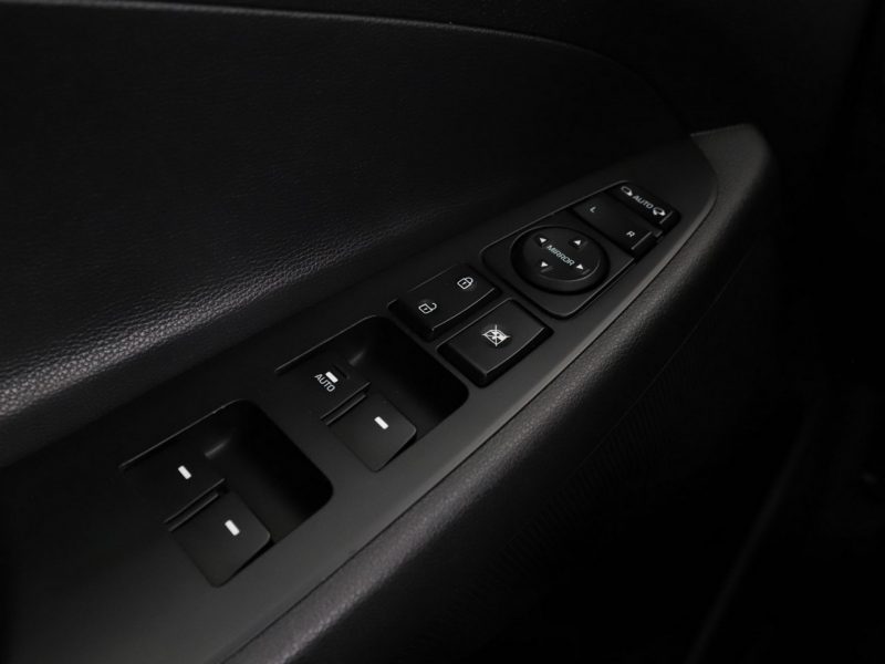 Hyundai Tucson navi PDC-kamera grzane fotele tempomat LED III (2015-2020)