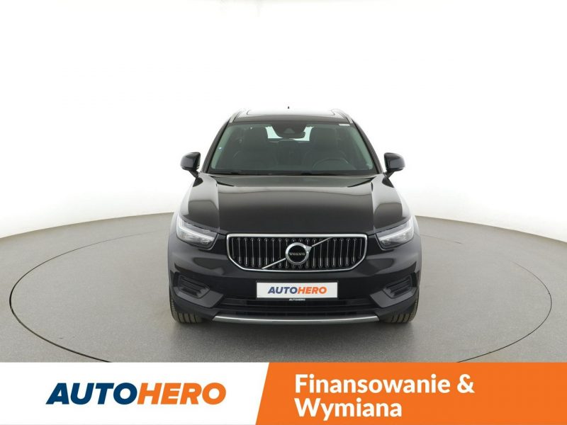 Volvo XC 40 FV23 2.0 D4 Automat AWD Inscription Panorama Navi Grzana Skóra Kamera