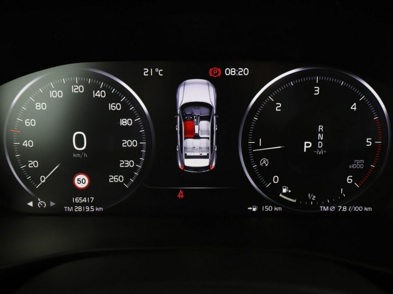 Volvo XC 40 FV23 2.0 D4 Automat AWD Inscription Panorama Navi Grzana Skóra Kamera