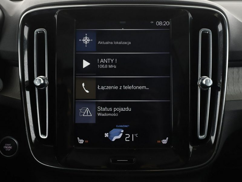 Volvo XC 40 FV23 2.0 D4 Automat AWD Inscription Panorama Navi Grzana Skóra Kamera