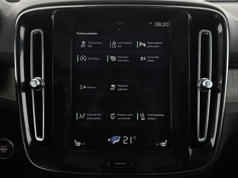 Volvo XC 40 FV23 2.0 D4 Automat AWD Inscription Panorama Navi Grzana Skóra Kamera