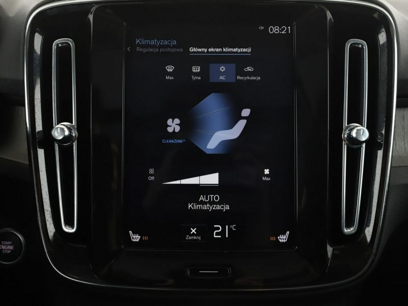 Volvo XC 40 FV23 2.0 D4 Automat AWD Inscription Panorama Navi Grzana Skóra Kamera