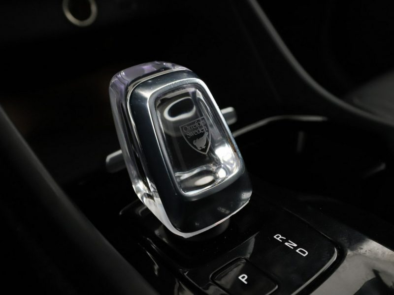 Volvo XC 40 FV23 2.0 D4 Automat AWD Inscription Panorama Navi Grzana Skóra Kamera