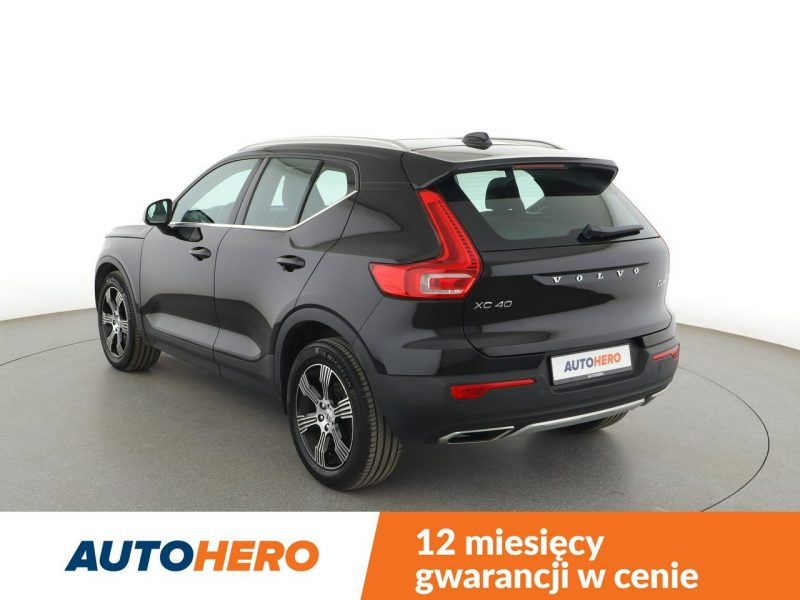 Volvo XC 40 FV23 2.0 D4 Automat AWD Inscription Panorama Navi Grzana Skóra Kamera
