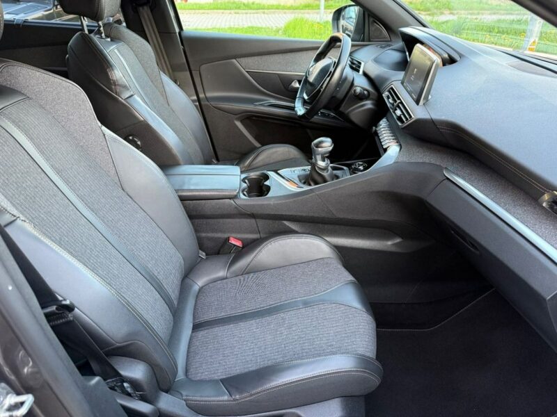 Peugeot 5008 2.0HDI 150KM GT Line Full LED Kamera Keyless PDC CarPlay II (2017-)