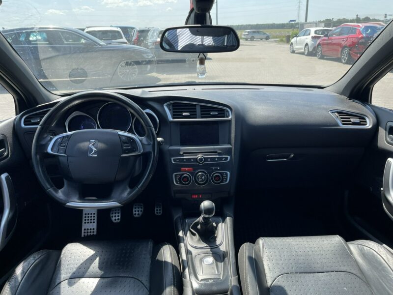 DS Automobiles DS 4 Crossback Klimatronik Kamera Skóra 150KM
