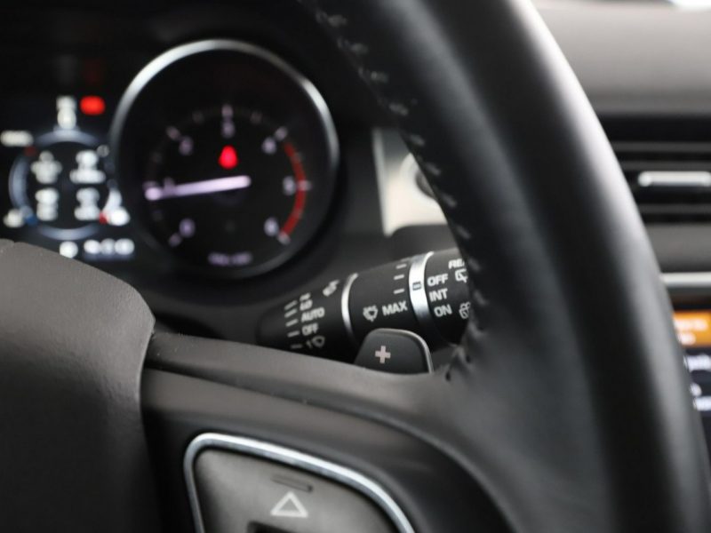 Land Rover Range Rover Evoque 2.0 Td4 AWD SE Automat Tempomat Nawigacja Grzane Fotele Skóra Kamera I (2011-2018)
