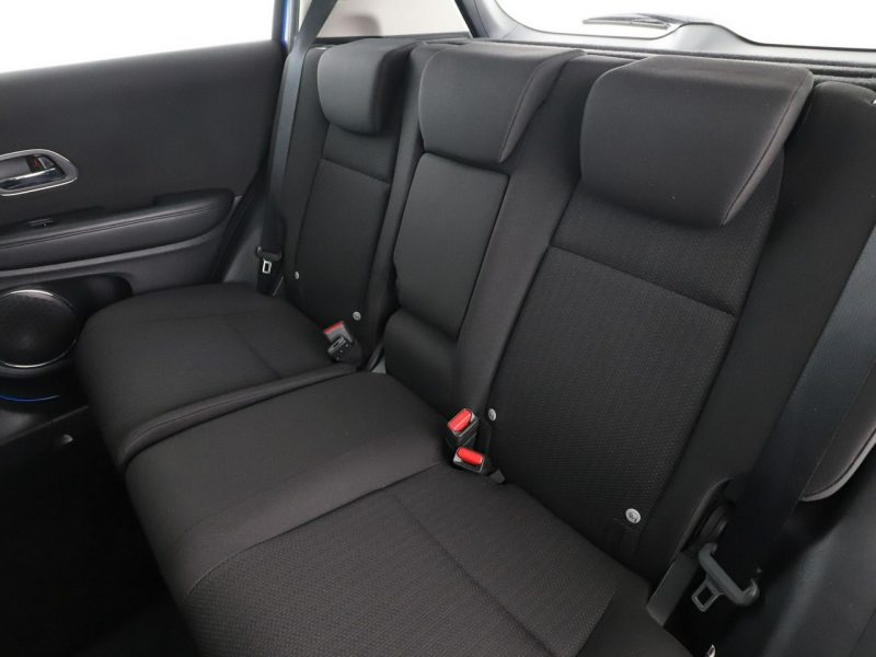 Honda HR-V klima auto czujniki parkowania grzane fotele II (2015-2021)