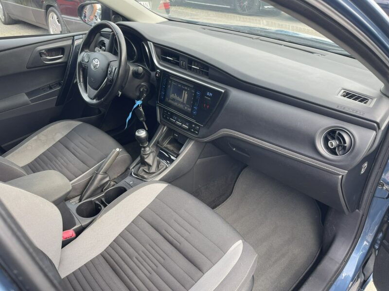 Toyota Auris Klimatronik Kamera Tempomat II (2012-)