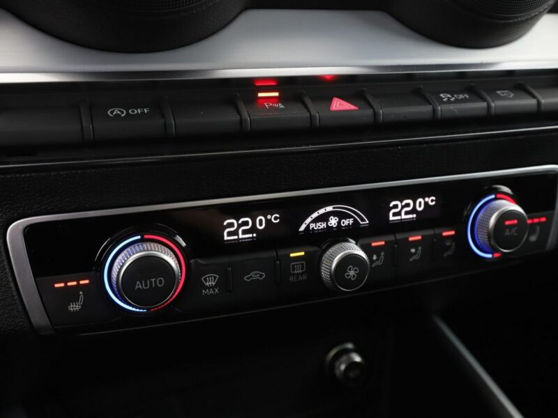 Audi Q2 Automat grzane fotele Full LED PDC klima auto navi bluetooth