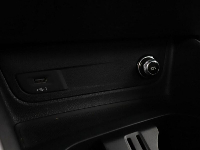 Audi Q2 Automat grzane fotele Full LED PDC klima auto navi bluetooth