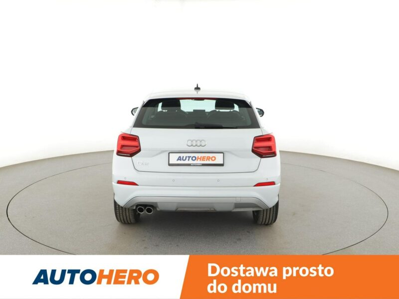 Audi Q2 Automat grzane fotele Full LED PDC klima auto navi bluetooth