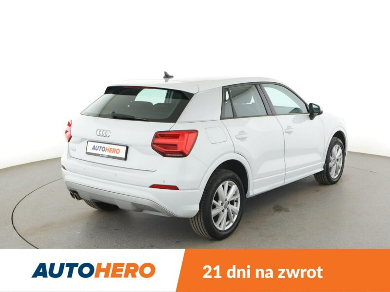Audi Q2 Automat grzane fotele Full LED PDC klima auto navi bluetooth