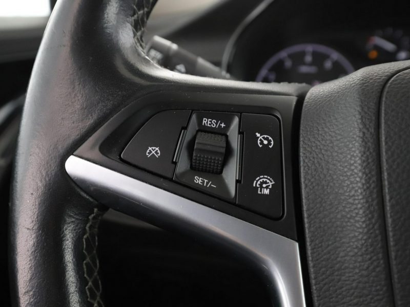 Opel Mokka LPG klima czujniki parkowania multifunkcja I (2012-2019)