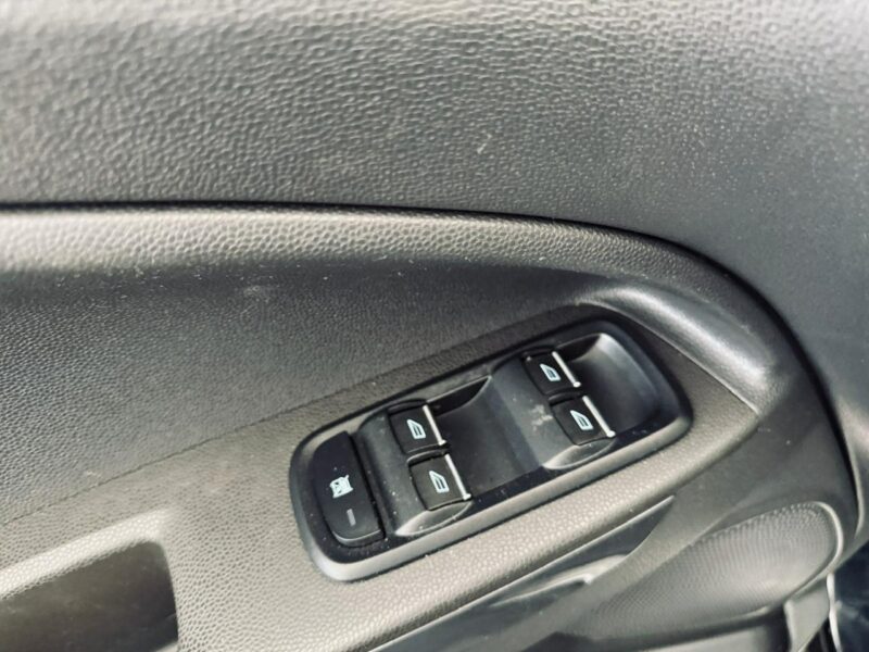Ford EcoSport 1.0 Benzyna* 140 KM* Zarejestrowany* II (2013-)