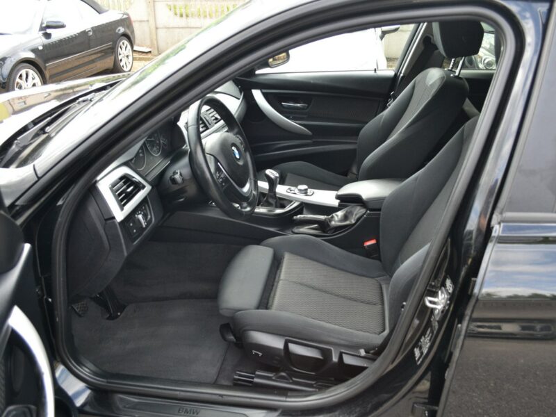 BMW 318 Klimatyzacja*Nawigacja*Zadbany*El. Klapa*KeyLessGo F30/F31 (2012-)