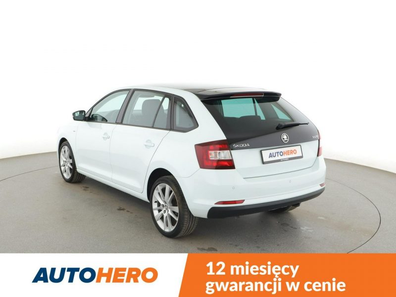 Škoda RAPID Panorama grzane fotele PDC klima navi bluetooth