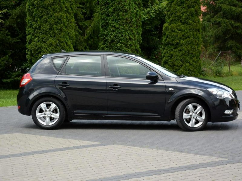 Kia Cee'd 1.4i(90KM) Lift 118 Przebieg Duża Navi Kamera Parktronic Alu Felgi ASO I (2006-2012)