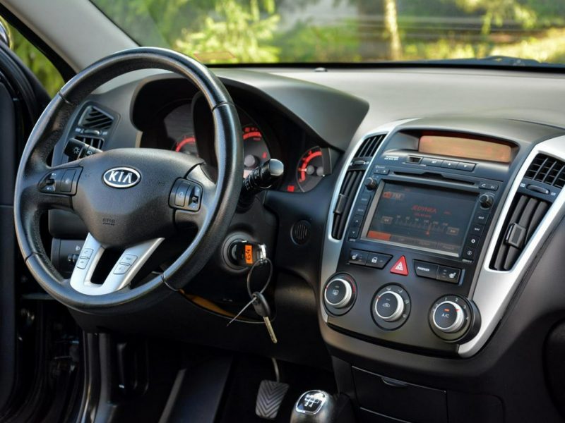 Kia Cee'd 1.4i(90KM) Lift 118 Przebieg Duża Navi Kamera Parktronic Alu Felgi ASO I (2006-2012)