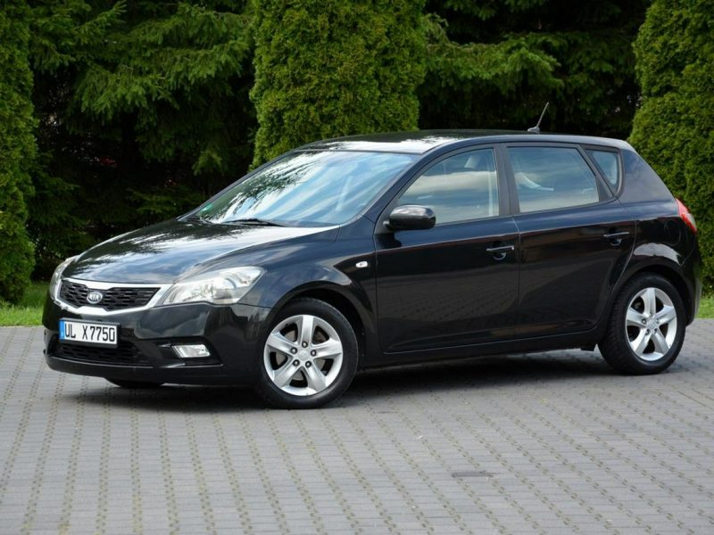 Kia Cee'd 1.4i(90KM) Lift 118 Przebieg Duża Navi Kamera Parktronic Alu Felgi ASO I (2006-2012)